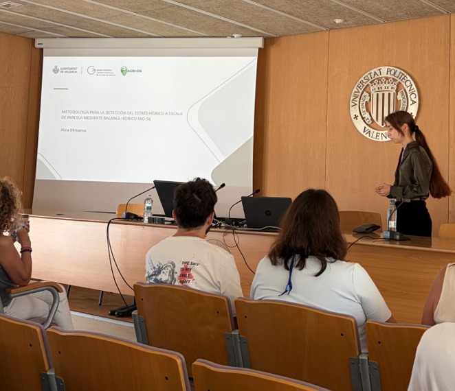 Alina Mirsaeva presenting the parcel-scale water stress detection project